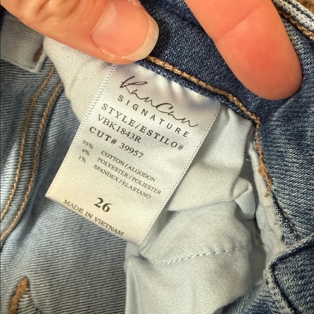 KanCan Flare Jeans button-fly with Distressed Hem - Picture 3 of 7